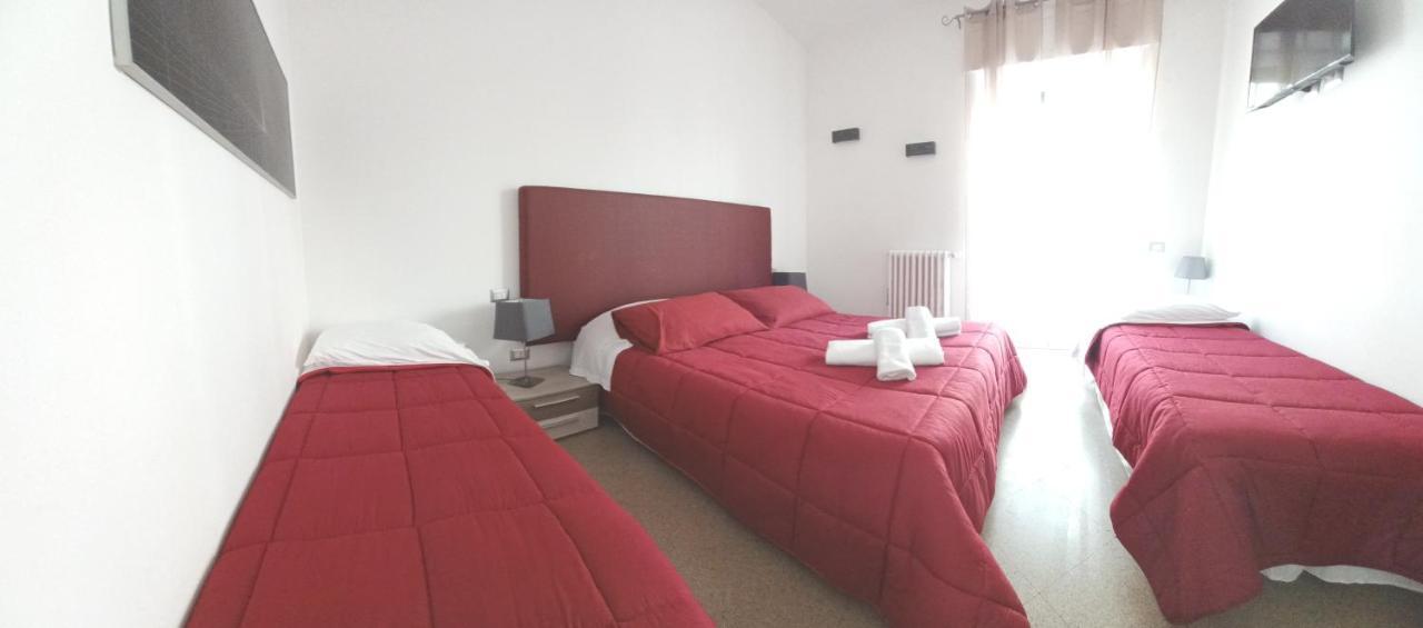 La Dimora Dei Professori Diffushotel 莱切 外观 照片